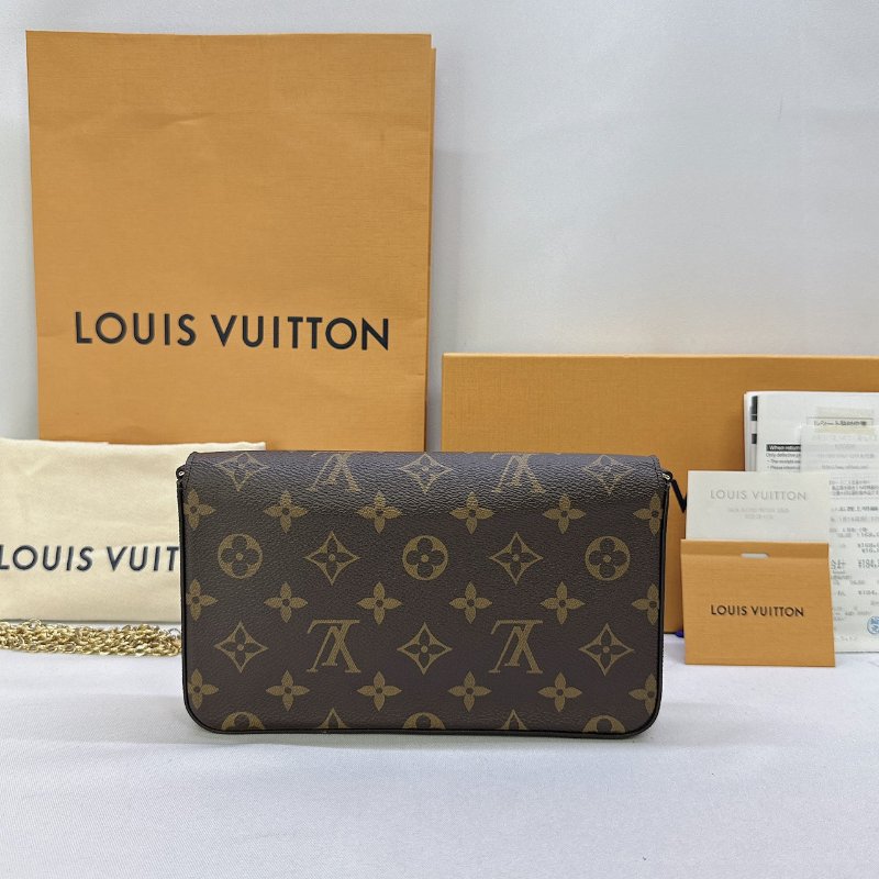 LV FELICIE POCHETTE三合一鏈帶包-1