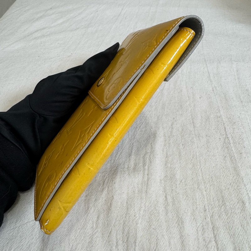 Louis Vuitton 黃色漆皮多功能皮夾腰包-10