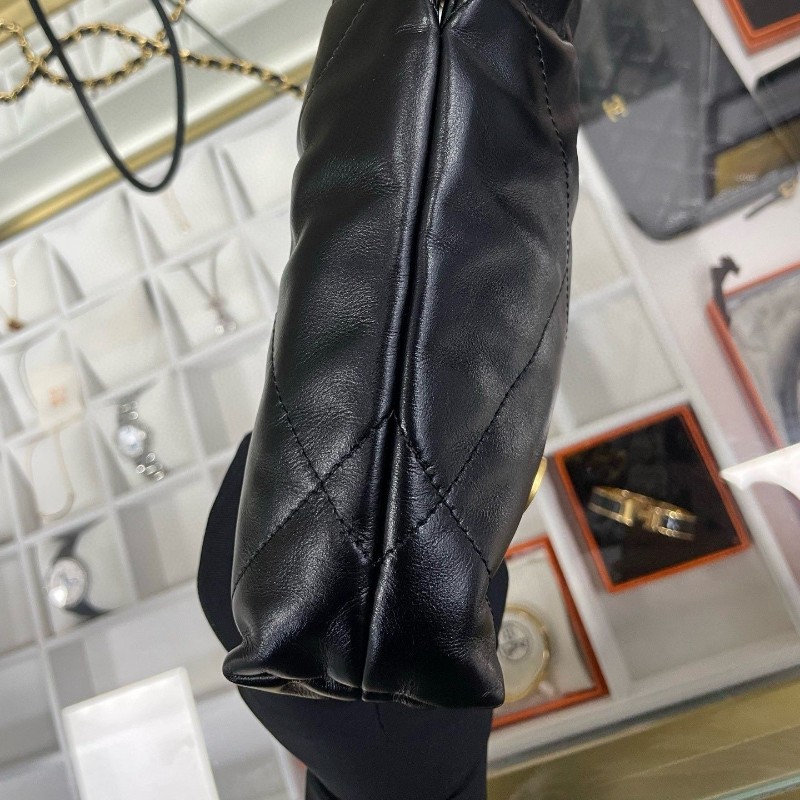 Chanel 22bag mini-14