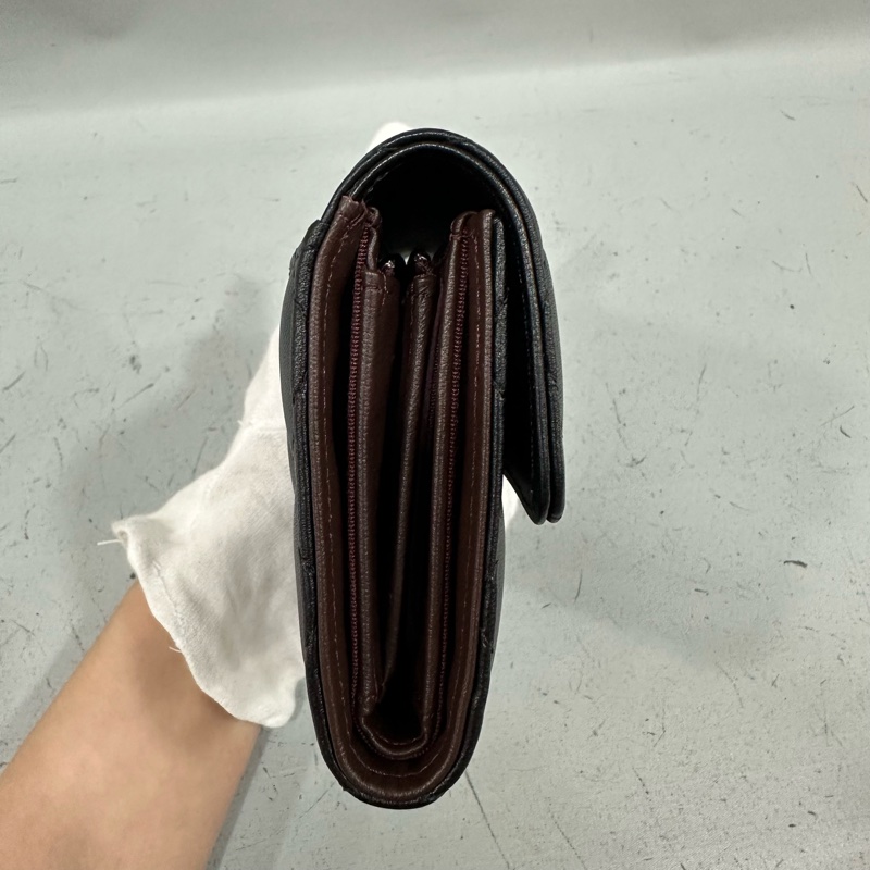 Chanel Ap0232 黑羊皮銀釦CF中夾-2