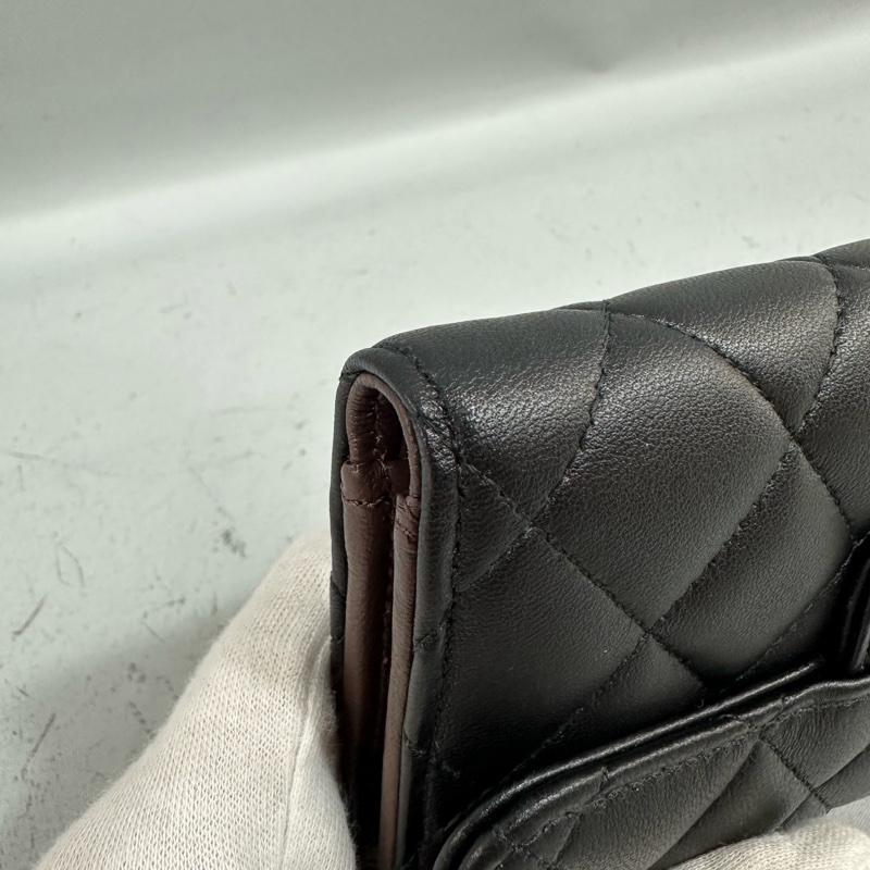 Chanel Ap0232 黑羊皮銀釦CF中夾-7