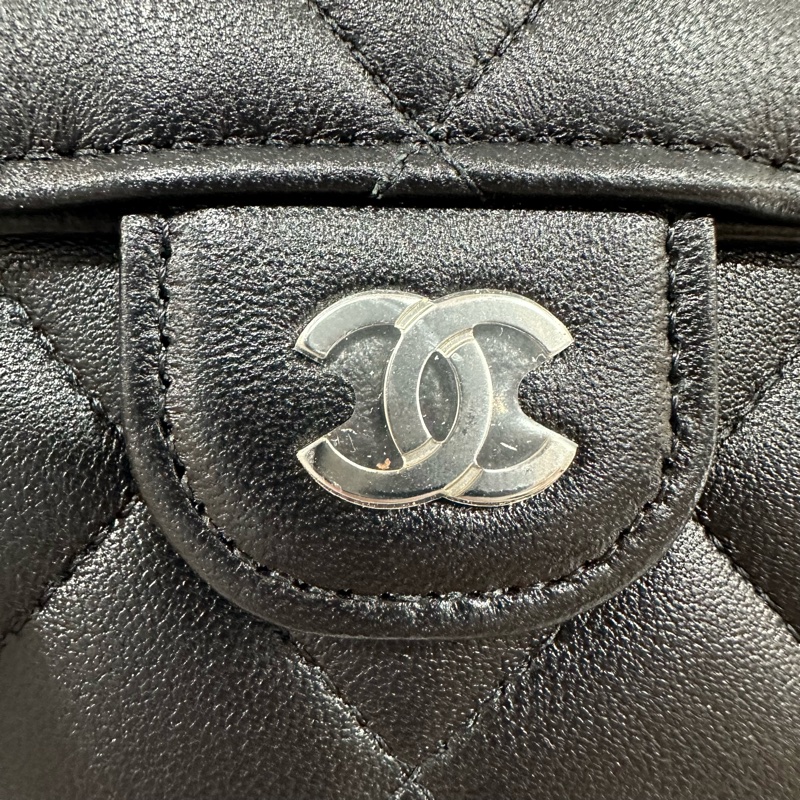 Chanel Ap0232 黑羊皮銀釦CF中夾-14