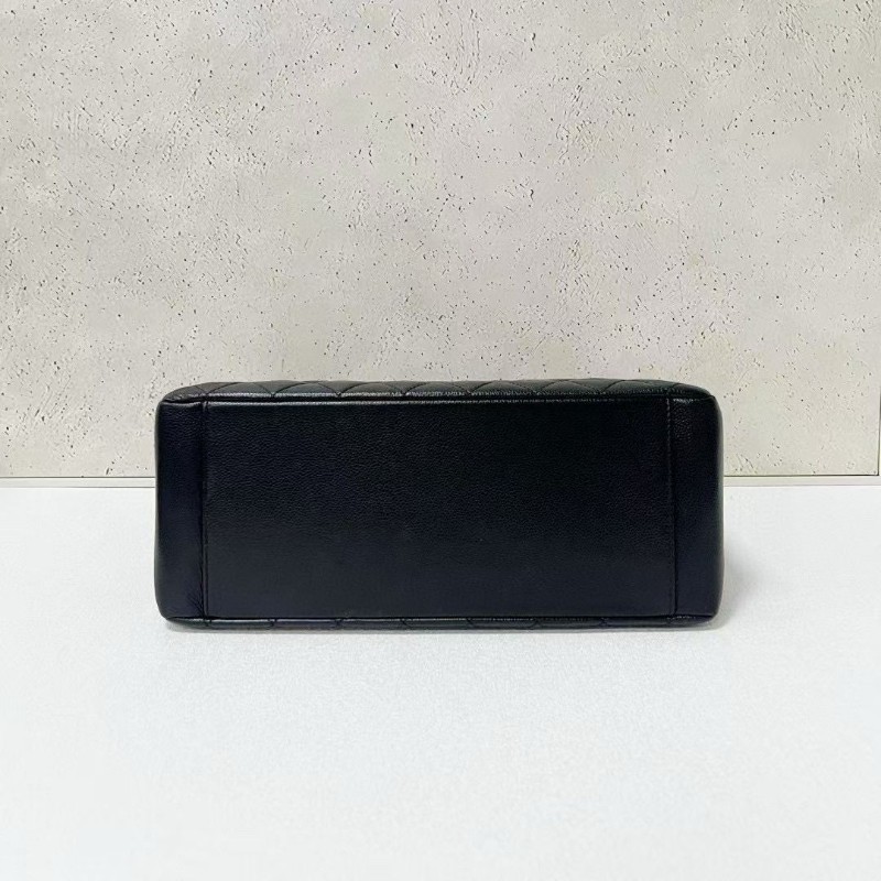 Chanel gst-7