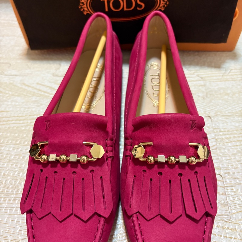 Tod’s豆豆鞋 高質感流蘇飾扣-9