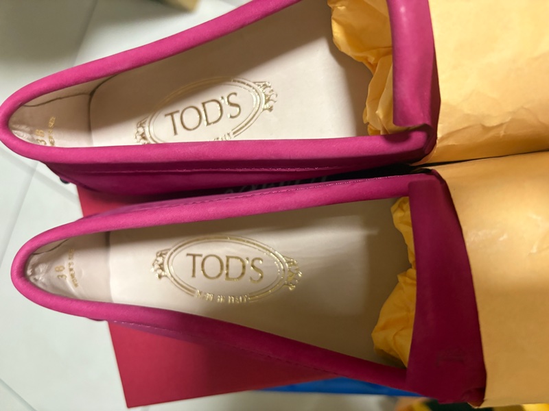 Tod’s豆豆鞋 高質感流蘇飾扣-11