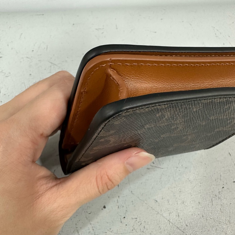 Celine 10k622 老花金釦凱旋門短夾-6