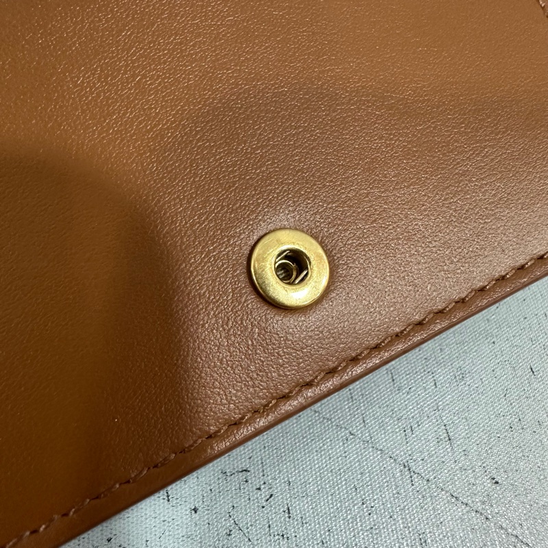 Celine 10k622 老花金釦凱旋門短夾-15