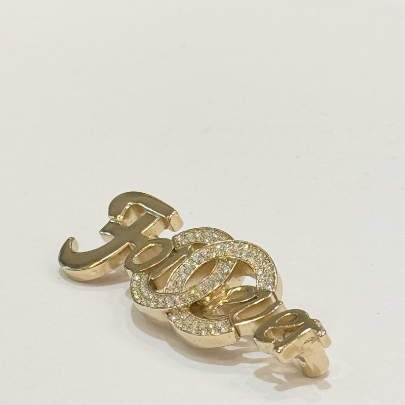 CHANEL金色FOREVER水鑽雙C胸針-1