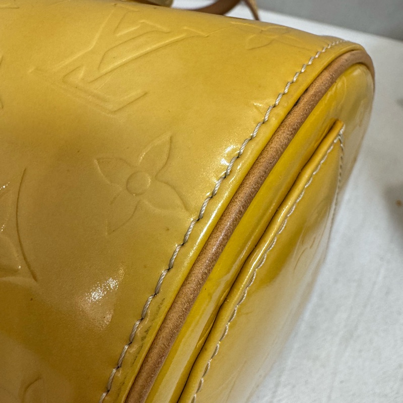 Louis Vuitton 黃色漆皮圓筒包-26