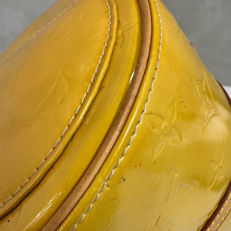 Louis Vuitton 黃色漆皮圓筒包-27