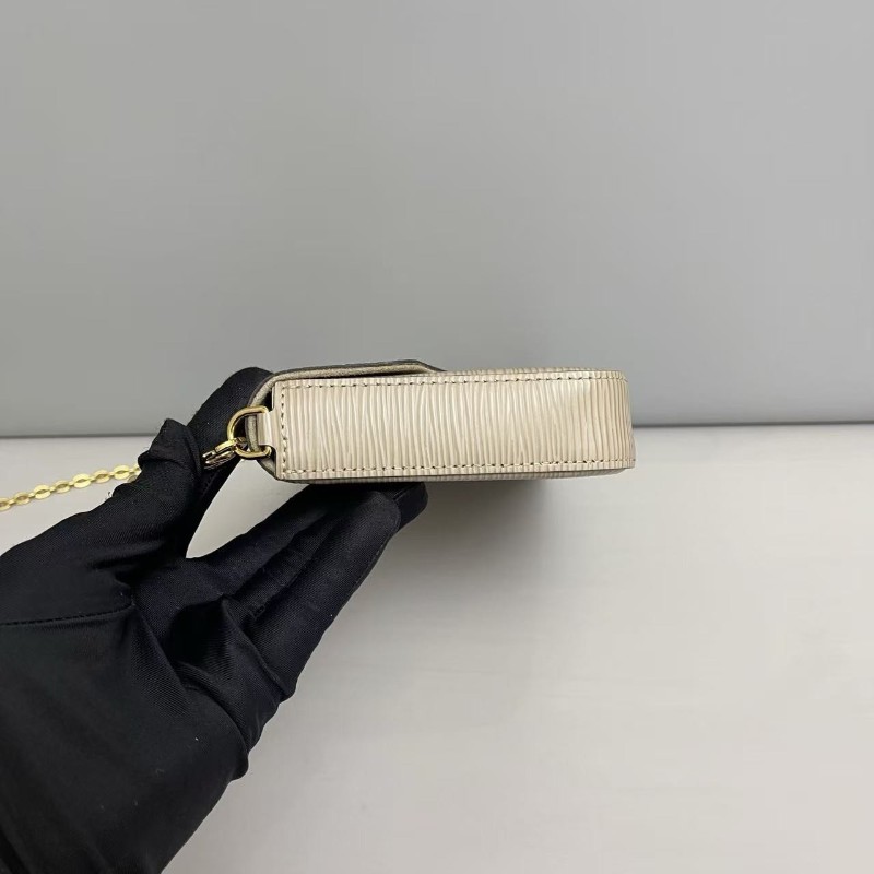 LV路易威登 灰色水波紋三合一 肩背包 斜背包-3