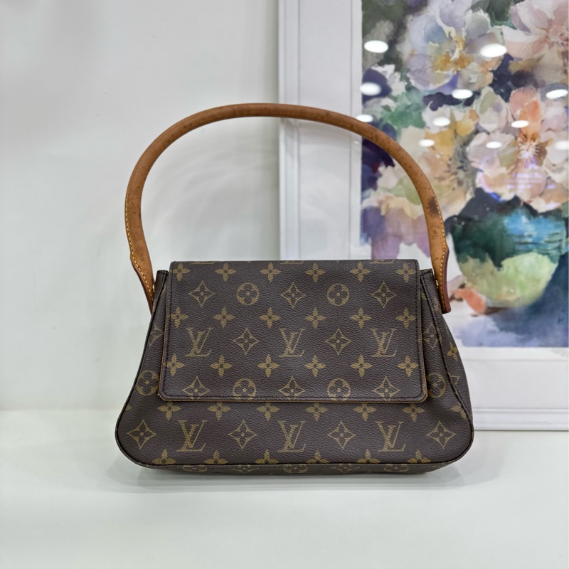 LV/路易威登 looping老花中古翻蓋名媛包，原始品相 神仙顏值，時尚達人必備～ 尺寸約：28x17x8.5cm-0