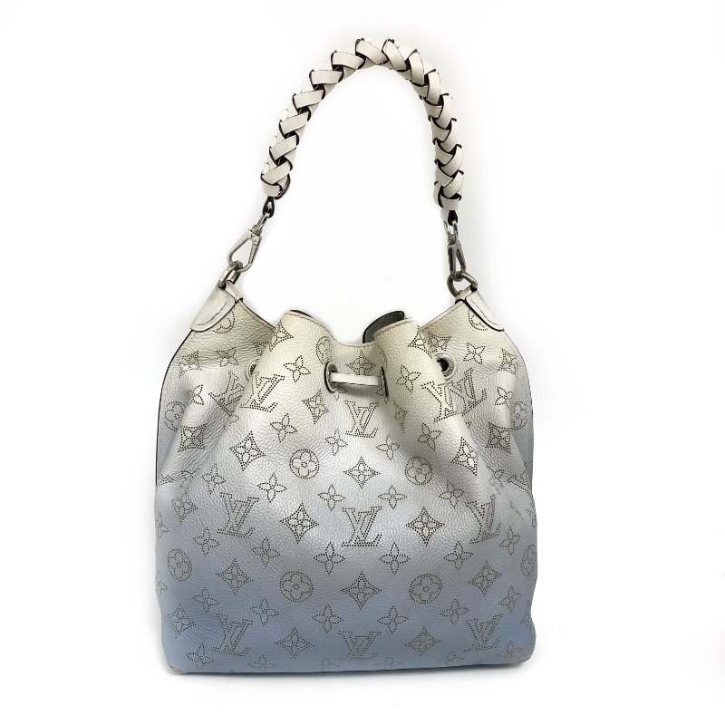 △ Louis Vuitton 路易威登 Muiria Mahina Light Blue Perforated Calfskin 2Way Bag M57853 淺藍色穿孔小牛皮兩用袋 M57853 -257016910-2