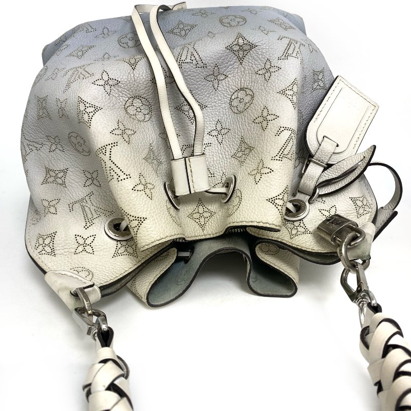 △ Louis Vuitton 路易威登 Muiria Mahina Light Blue Perforated Calfskin 2Way Bag M57853 淺藍色穿孔小牛皮兩用袋 M57853 -257016910-9