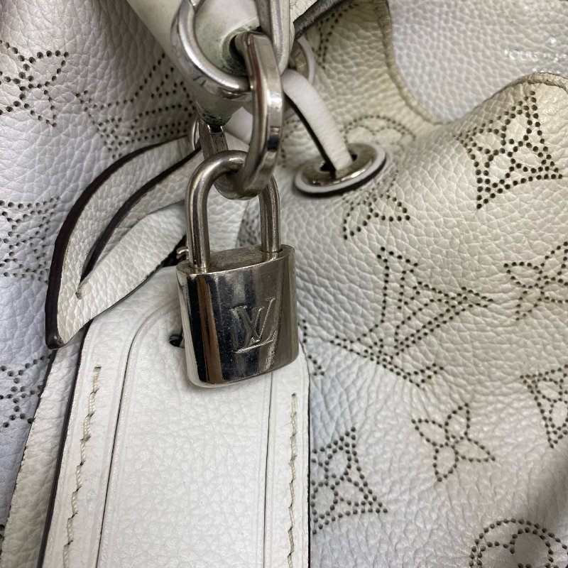△ Louis Vuitton 路易威登 Muiria Mahina Light Blue Perforated Calfskin 2Way Bag M57853 淺藍色穿孔小牛皮兩用袋 M57853 -257016910-31