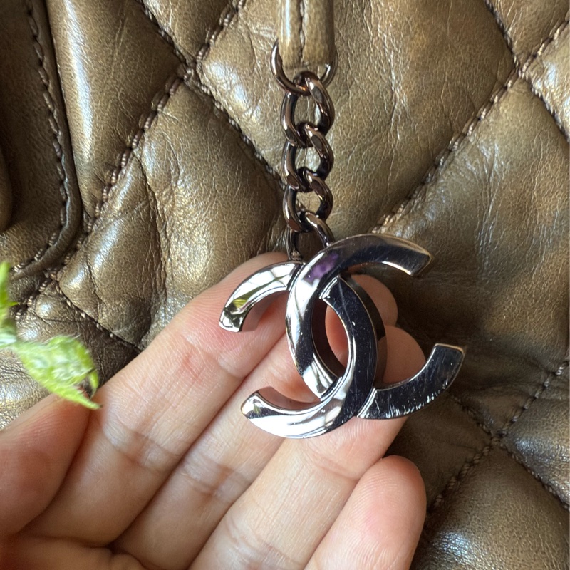 CHANEL 羊皮菱格紋肩背包-22