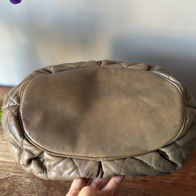 CHANEL 羊皮菱格紋肩背包-32