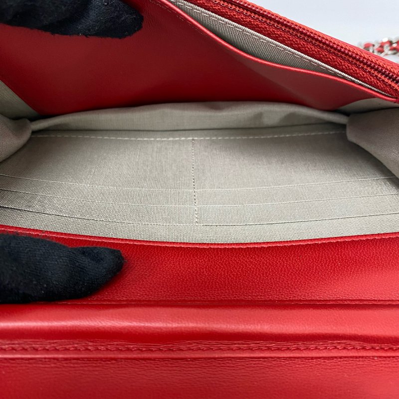 △ Chanel 香奈兒 Boy Red Lambskin Gray Tone Metal Wallet On Chain No.18 紅色小羊皮灰色金屬鏈條銀包 No.18 -257017129-18