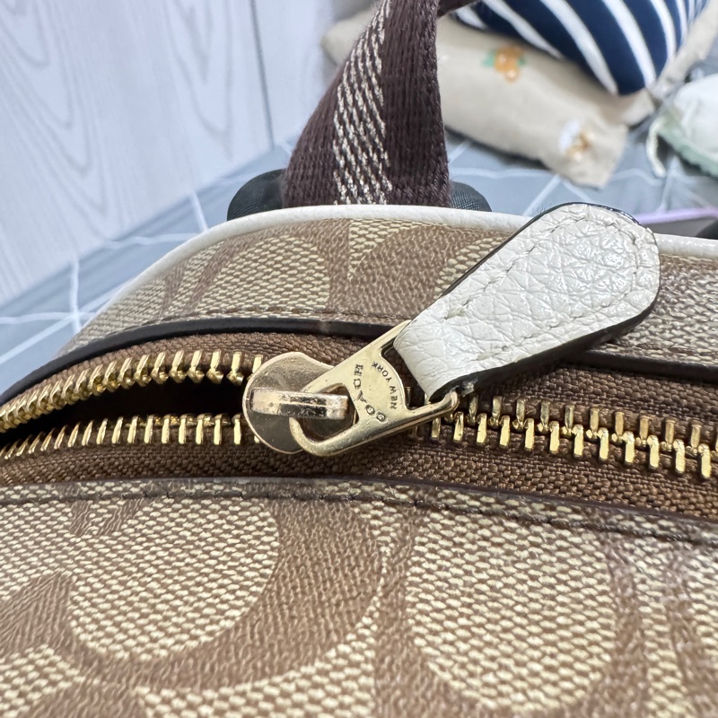 coach後背包 大號-18