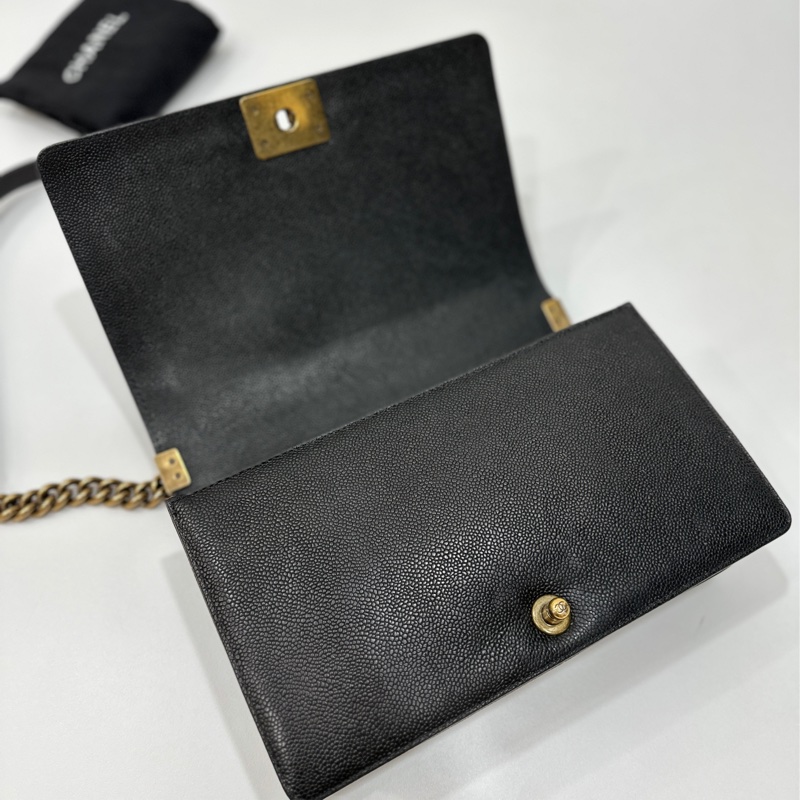 chanel 黑色牛皮 le boy boy 28 鍊條包 帶鍊包 斜背包 肩背包-19