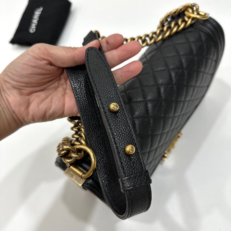 chanel 黑色牛皮 le boy boy 28 鍊條包 帶鍊包 斜背包 肩背包-32