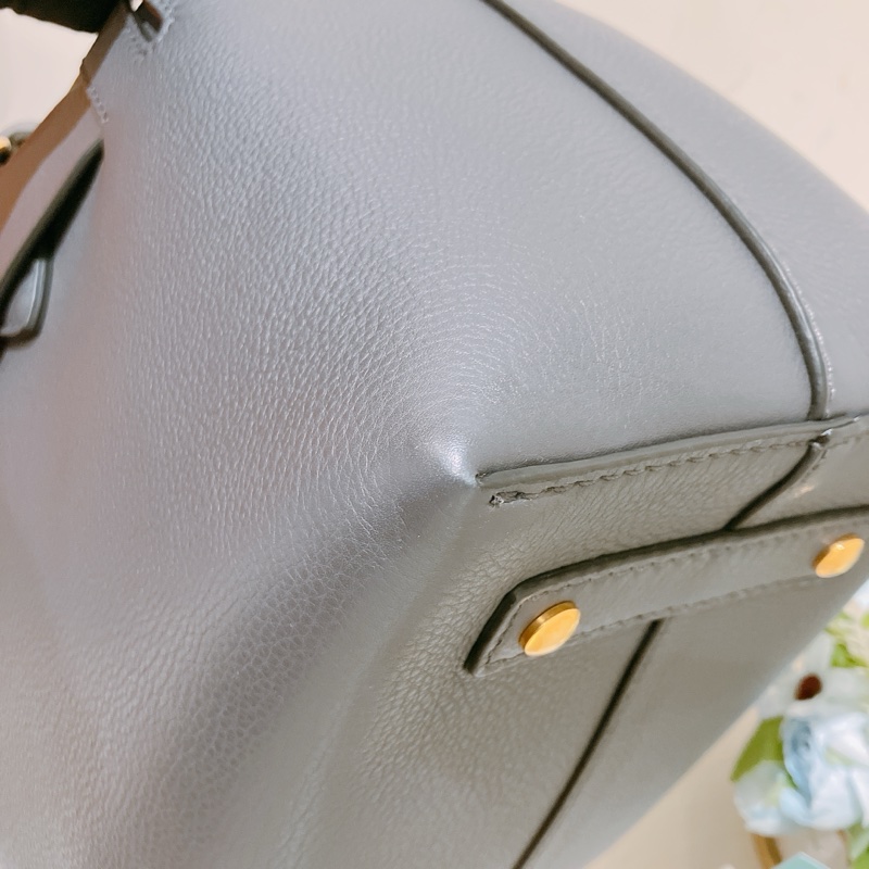 TK1796 Burberry 巴寶莉灰色手挽肩背包The Balt Leather Handbag Grey-8