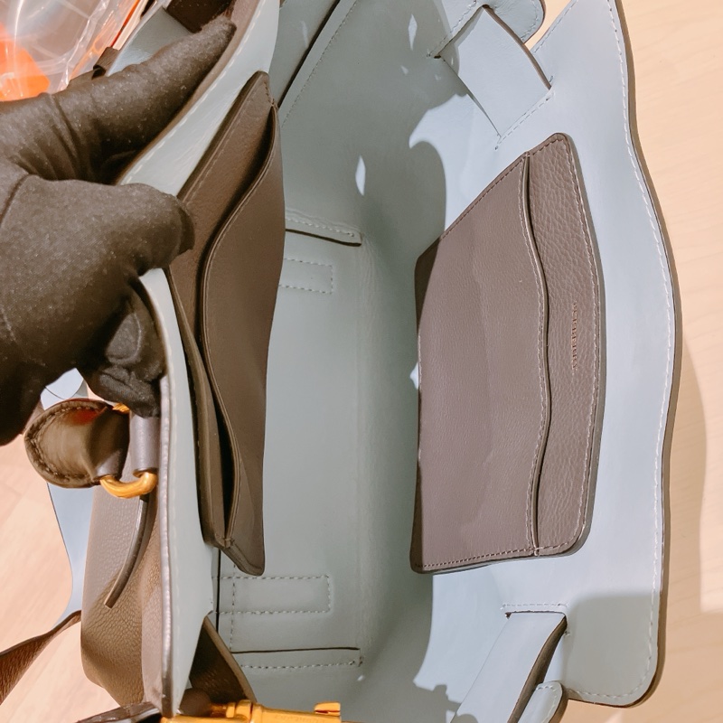 TK1796 Burberry 巴寶莉灰色手挽肩背包The Balt Leather Handbag Grey-22
