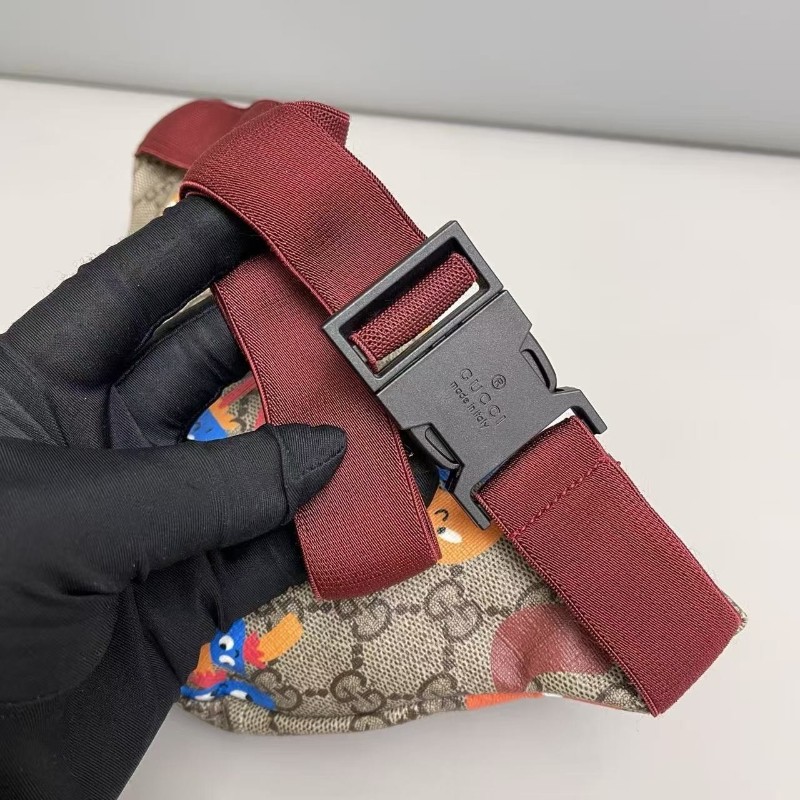 Gucci古馳 兒童腰包 老花蘑菇印花腰包胸包 ,尺寸25×12cm-5