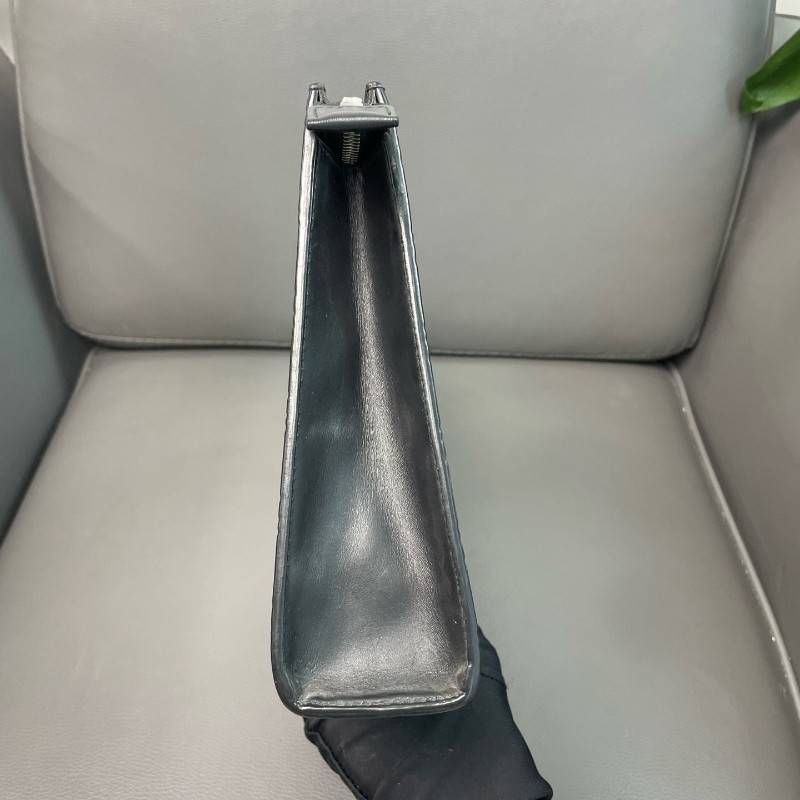 Gucci/古馳 全皮黑色印花手包 洗漱包 男女同款-3