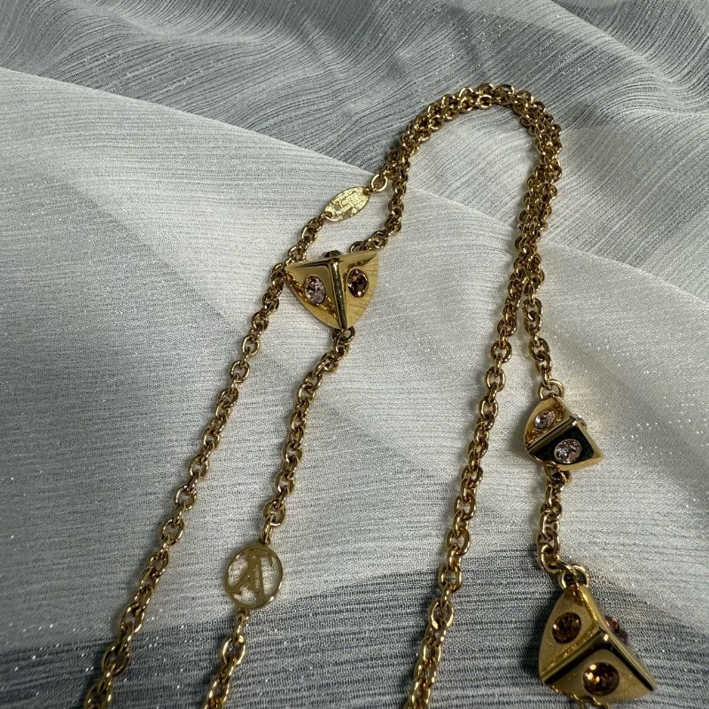 LV/路易威登 金色三角形方塊項鍊 可疊戴 鑲粉鑽 毛衣鏈-4