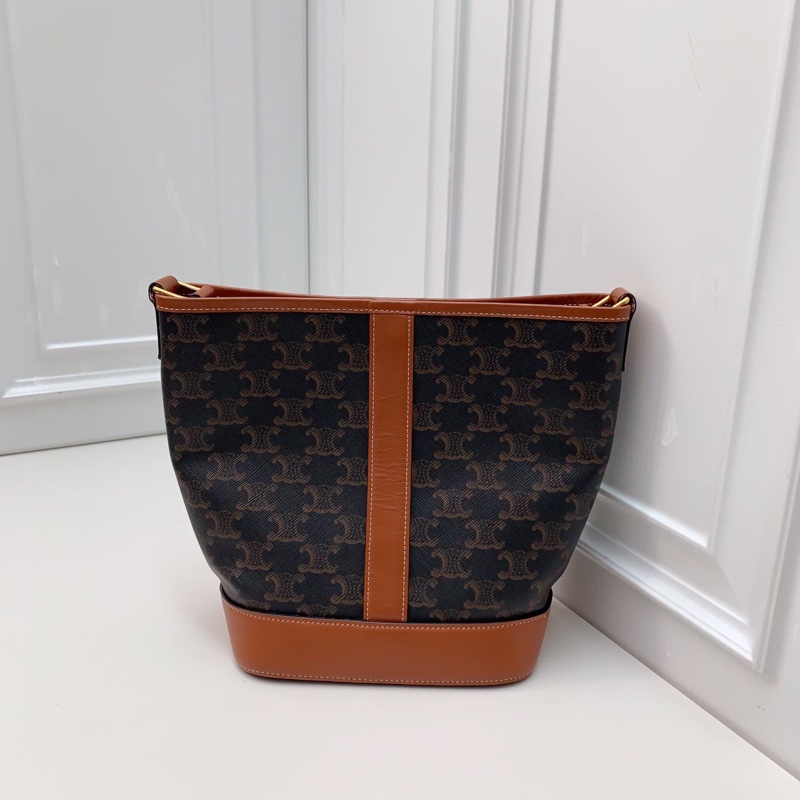 98新CELINE賽琳經典老花水桶包 自重非常輕 容量可觀 -5