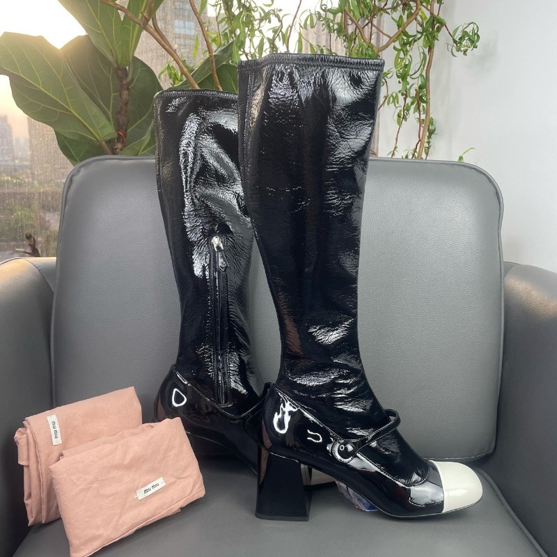 Miu Miu 爆款皮高筒靴  漆皮黑白熊貓配色 眾多明星網紅同款 35碼-0