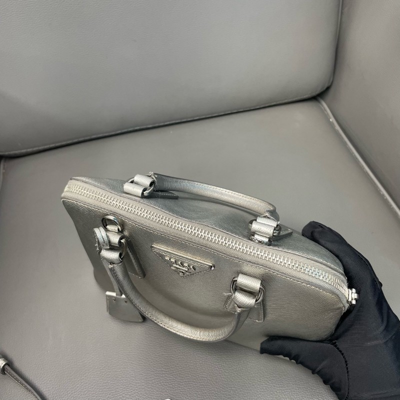 Prada/普拉達 珠光灰十字紋牛皮 貝殼包 女士手提包 肩背包 斜背包-7