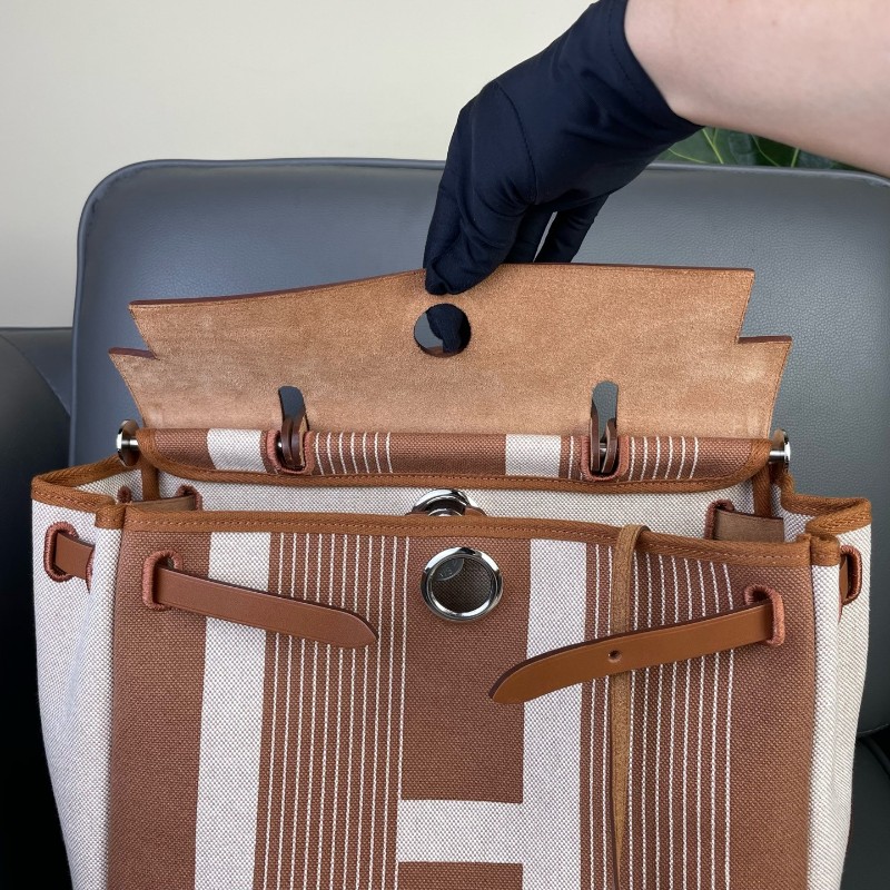 Hermes/愛馬仕 Herbag31限量款 金棕色帆布拼皮 H字母條紋設計 銀扣Y刻-7