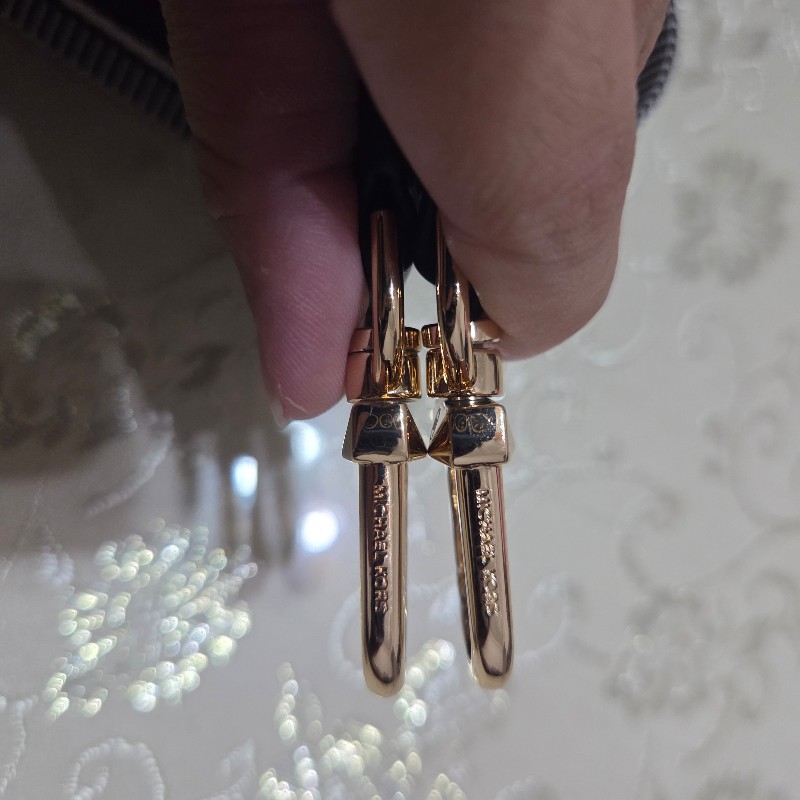 Michael Kors mila 中型馬鞍包-13