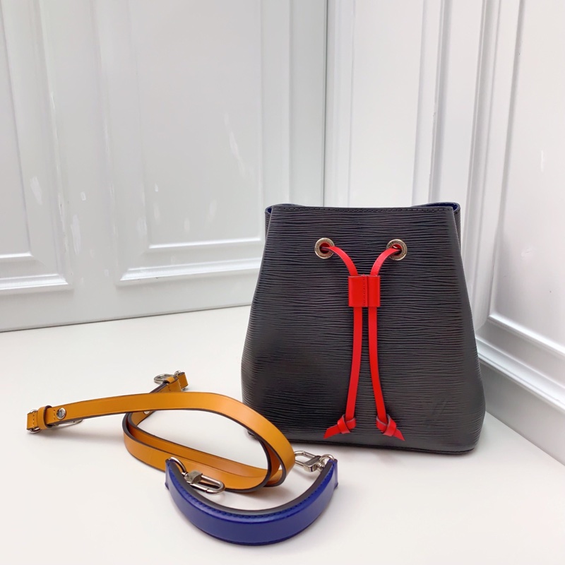 98新 LV 紅藍拼色水波紋 neonoe水桶包 -0