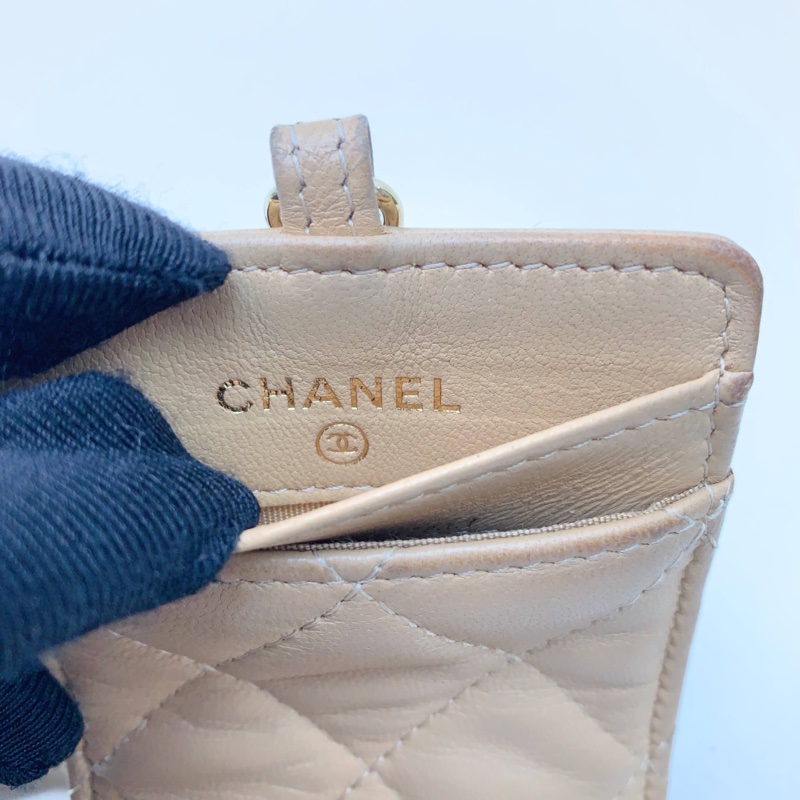 98新 CHANEL 卡其色 卡包 28開 編碼28429481-4