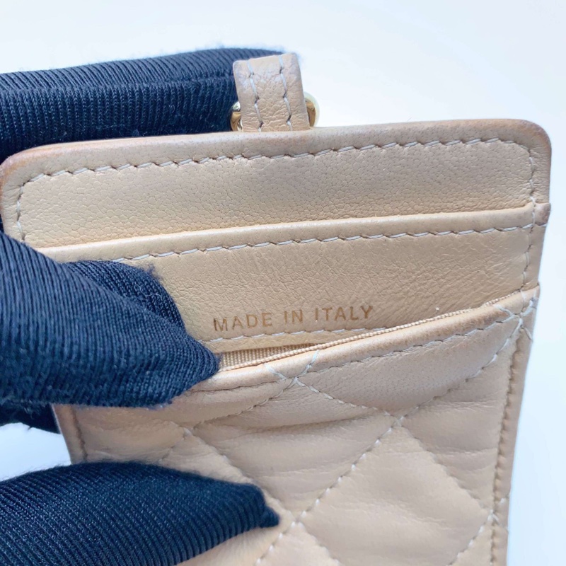 98新 CHANEL 卡其色 卡包 28開 編碼28429481-7