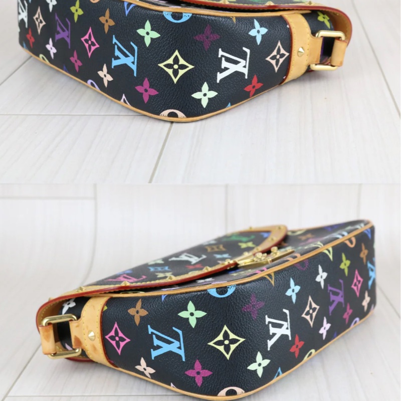 「JL精品代購」9新 LV 黑三彩 郵差包-5