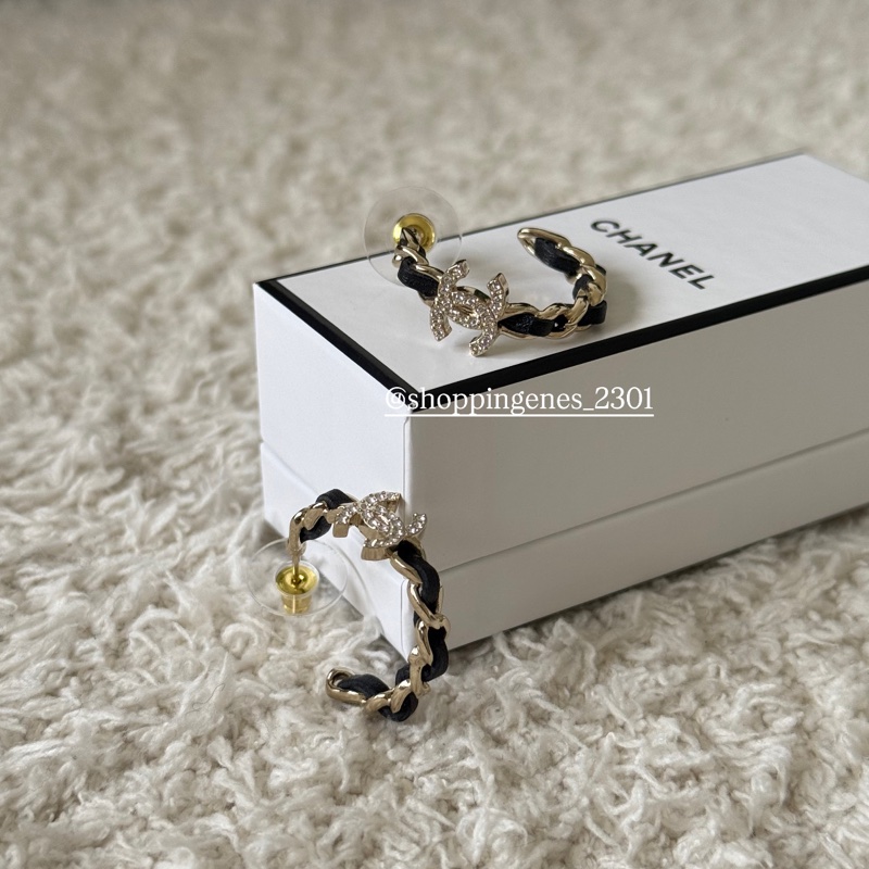 香奈兒 Chanel 全新品 25B皮穿鏈圈圈水鑽logo耳環❗️尚未抵台-3