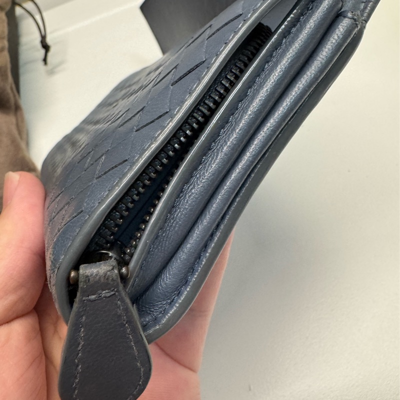 BV霧霾藍長夾-13