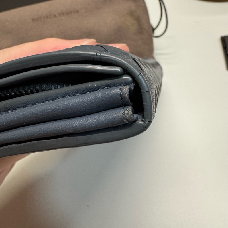 BV霧霾藍長夾-16