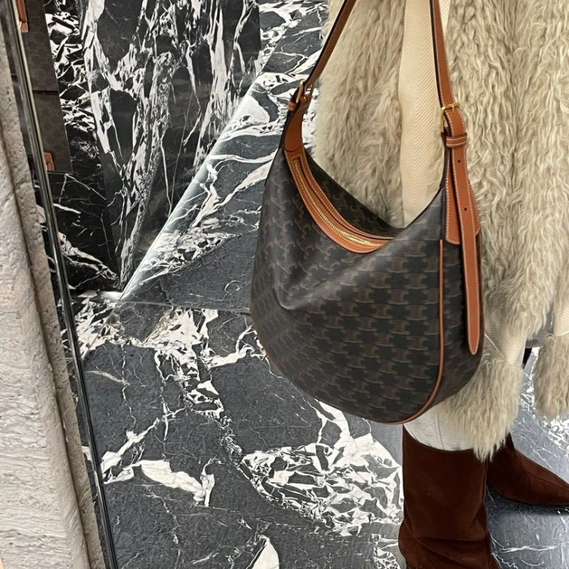 🎉新品好折扣✨Celine114712 Heloise 標誌老花中款肩背包-4