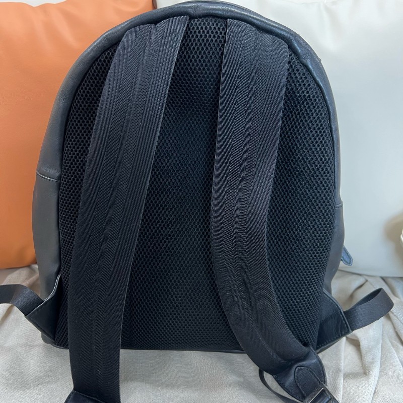 Fendi/芬迪 小怪獸雙肩包 後背包 黑色牛皮搭配黃色毛球裝飾 尺寸：29×32×12c-1