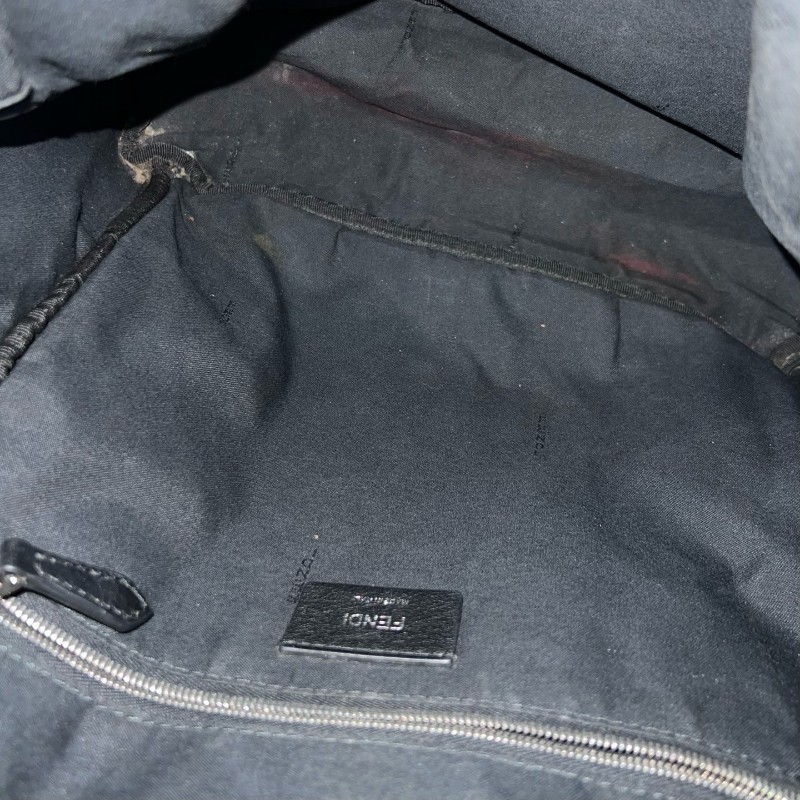 Fendi/芬迪 小怪獸雙肩包 後背包 黑色牛皮搭配黃色毛球裝飾 尺寸：29×32×12c-8