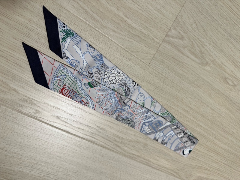 Hermes Twilly 絲巾-0