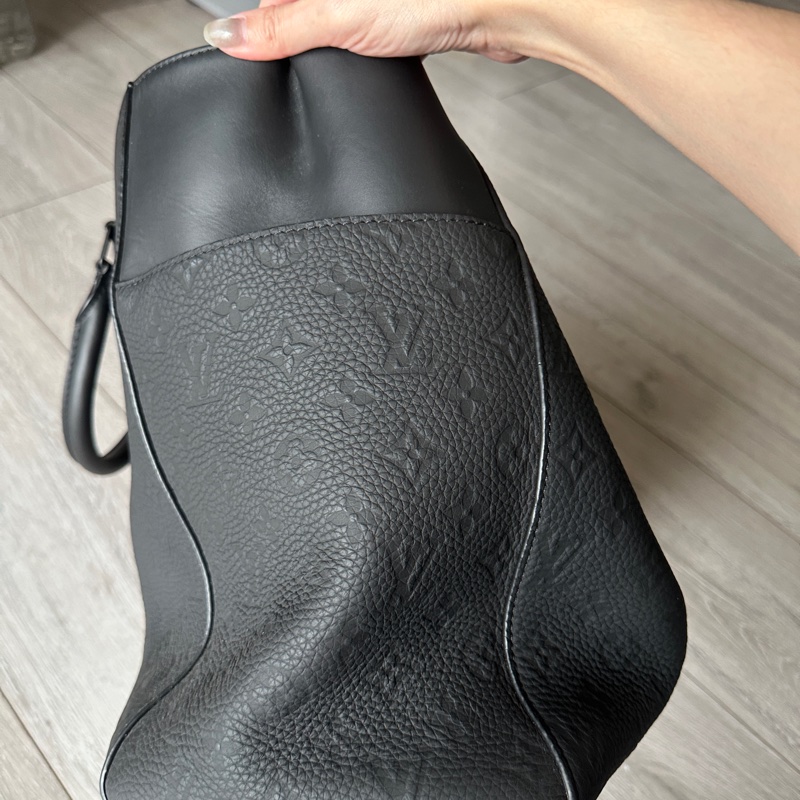 LOUIS VUITTON 路易威登 M21865 黑原花壓紋 Sac Plat 24H 肩背手提包 手提包-22