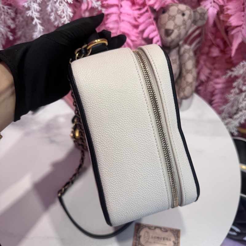 Chanel 黑白化妝箱/相機包斜背包/王吉娜古董精品-3