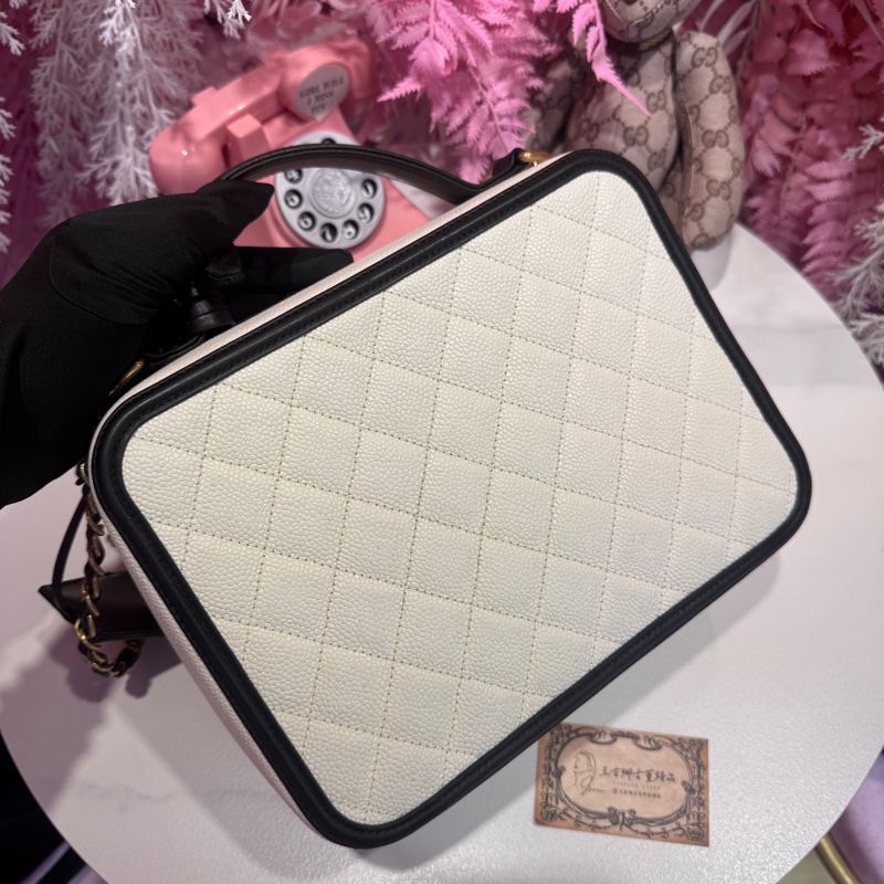 Chanel 黑白化妝箱/相機包斜背包/王吉娜古董精品-4