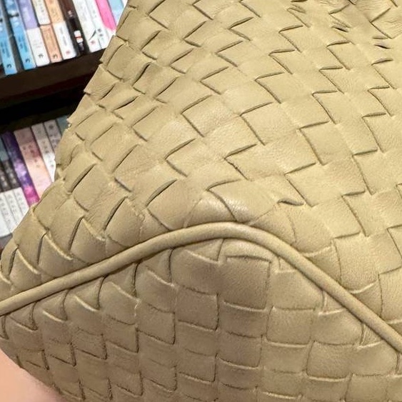 BOTTEGA VENETA BV 葆蝶家 全皮 小雞黃 淡土黃 編織 便當包 飯盒包 手提包 肩背包 側背包 腋下包-18